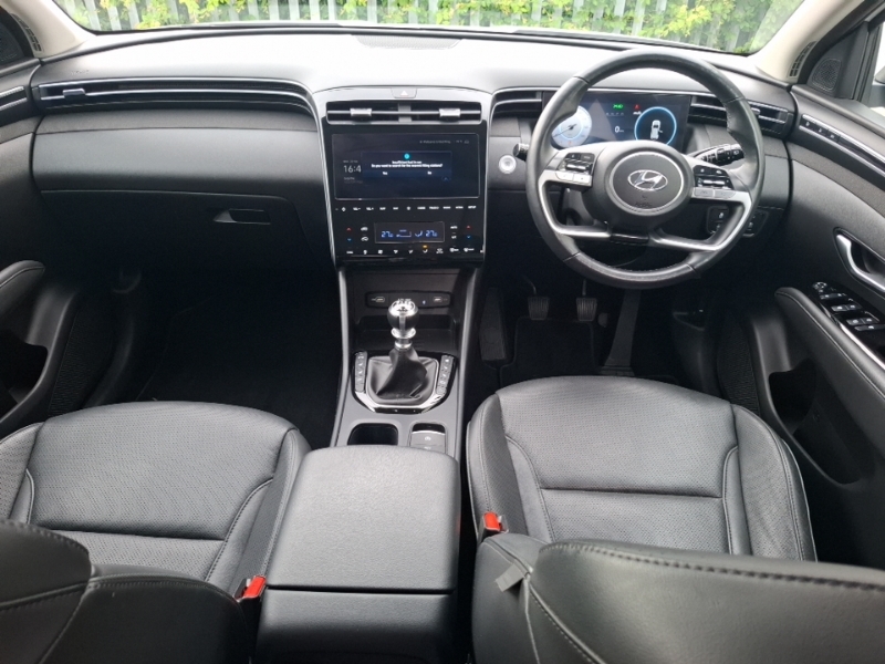 Hyundai Tucson 1.6 Tgdi Ultimate 2Wd White #3