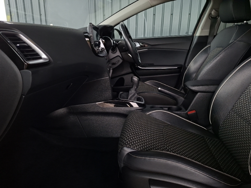 Kia Ceed 1.5T Gdi Isg 3 Brown #5