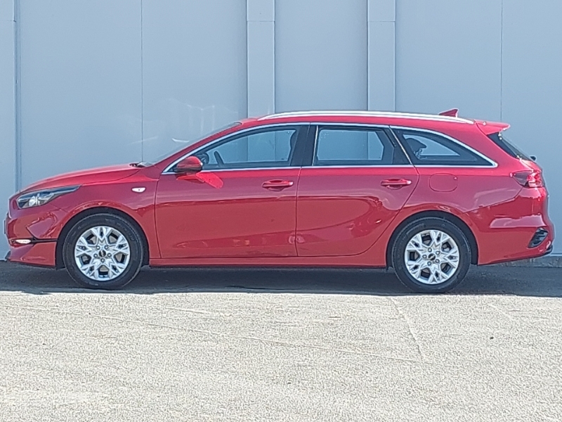 Kia Ceed 1.5T Gdi Isg 138 2 Red #4