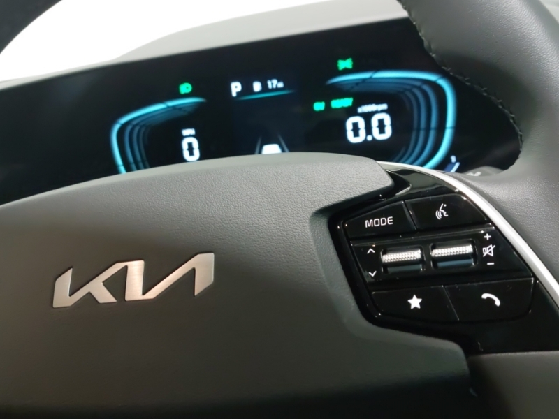 Kia Niro Niro 1.6 Gdi 136 Hybrid Evolve Dct Estate Grey #13