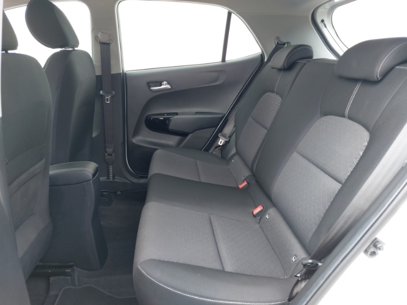 Kia Picanto 1.0 3 4 Seats White #6