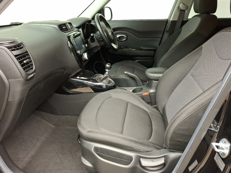 Kia Soul 1.6 Gdi 2 Black #5