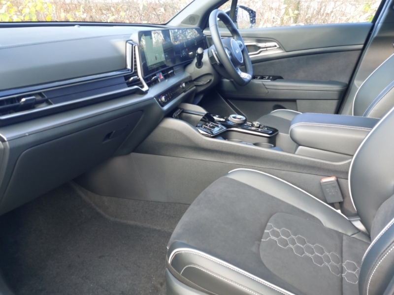 Kia Sportage 1.6T Gdi 241 Phev Gt-line Awd Black #5