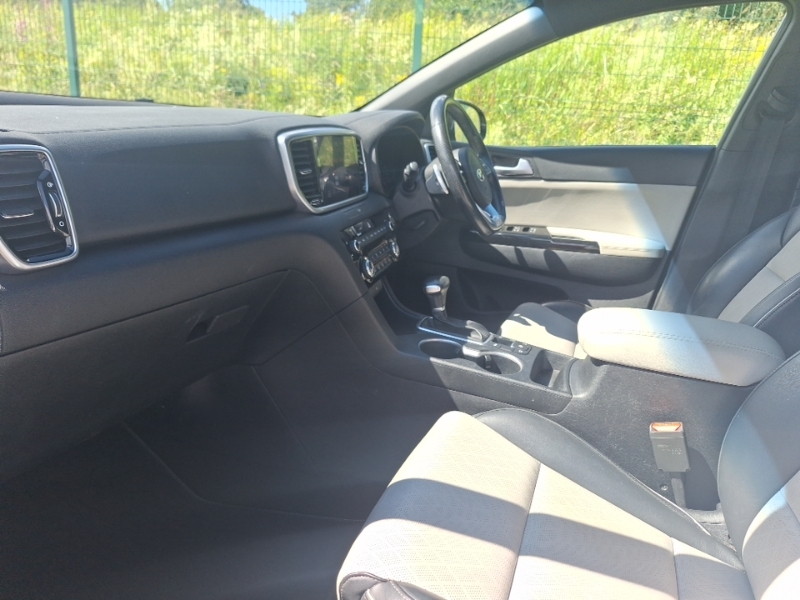 Kia Sportage 1.6T Gdi Isg Gt-line Dct Awd White #5
