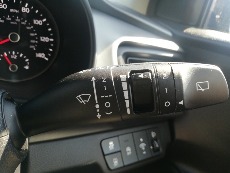 Kia Stonic 1.0 T-gdi Mhev Gt-line S Suv Hybrid Dct  #14