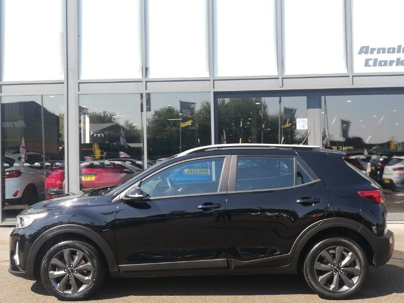 Kia Stonic 1.0T Gdi 99 2 Black #4