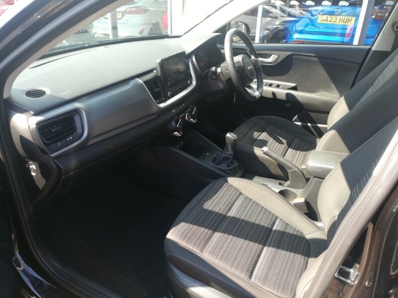 Kia Stonic 1.0T Gdi 99 2 Black #5