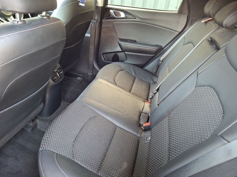 Kia Xceed 1.4T Gdi Isg 3 Black #6