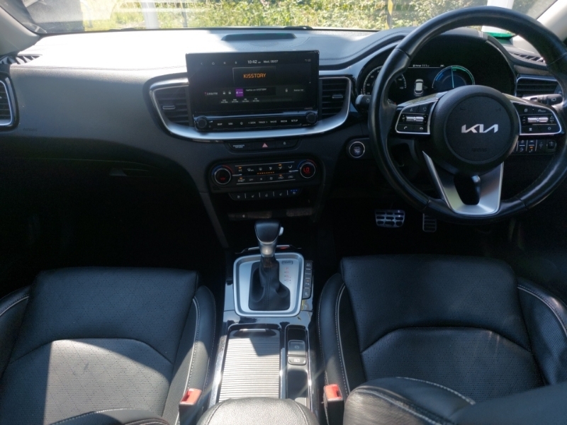Kia Xceed 1.6 Gdi Phev 4 Dct White #3