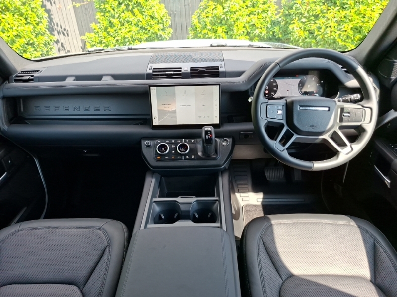 Land Rover Defender 90 3.0 D250 X-dynamic Se 90 White #3