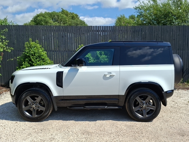 Land Rover Defender 90 3.0 D250 X-dynamic Se 90 White #4