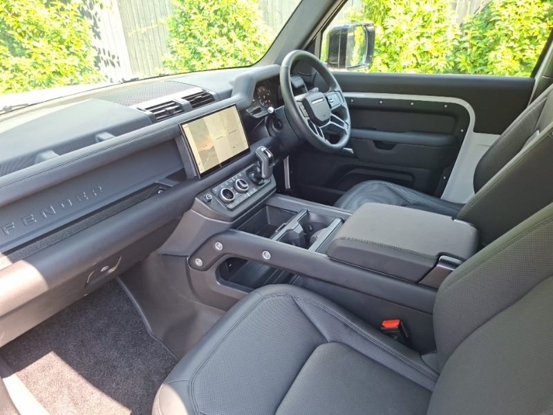 Land Rover Defender 90 3.0 D250 X-dynamic Se 90 White #5