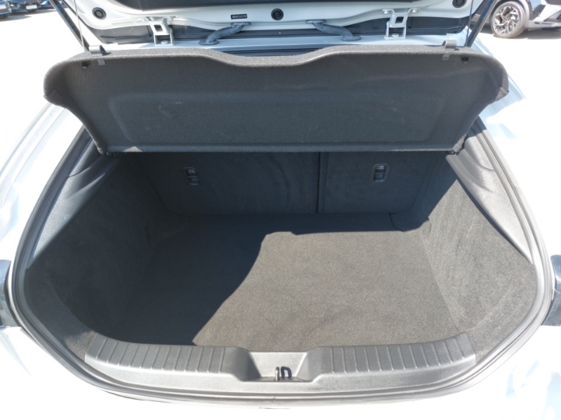 Mazda 3 2.0 E-skyactiv G Mhev Exclusive-line Silver #18