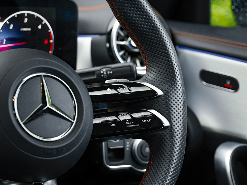 Mercedes-Benz CLA Class 1.3 Cla180h Mhev Sport Edition Coupe Hy White #11