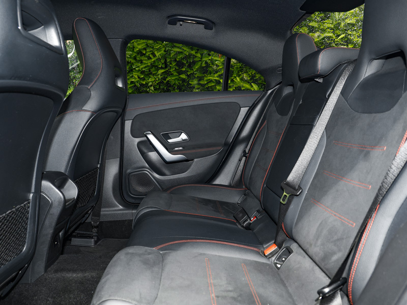 Mercedes-Benz CLA Class Cla 220D Amg Line Executive Tip Black #6