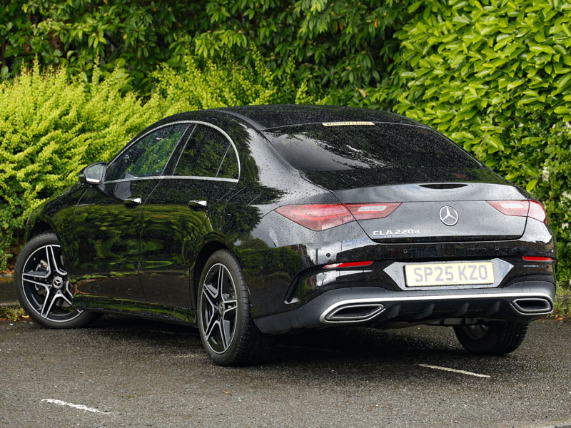 Mercedes-Benz CLA Class Cla 220D Amg Line Executive Tip Black #2