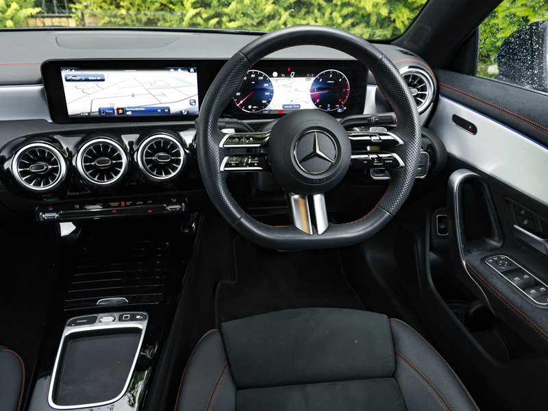 Mercedes-Benz CLA Class 1.3 Cla180h Mhev Sport Edition Coupe Hy White #7