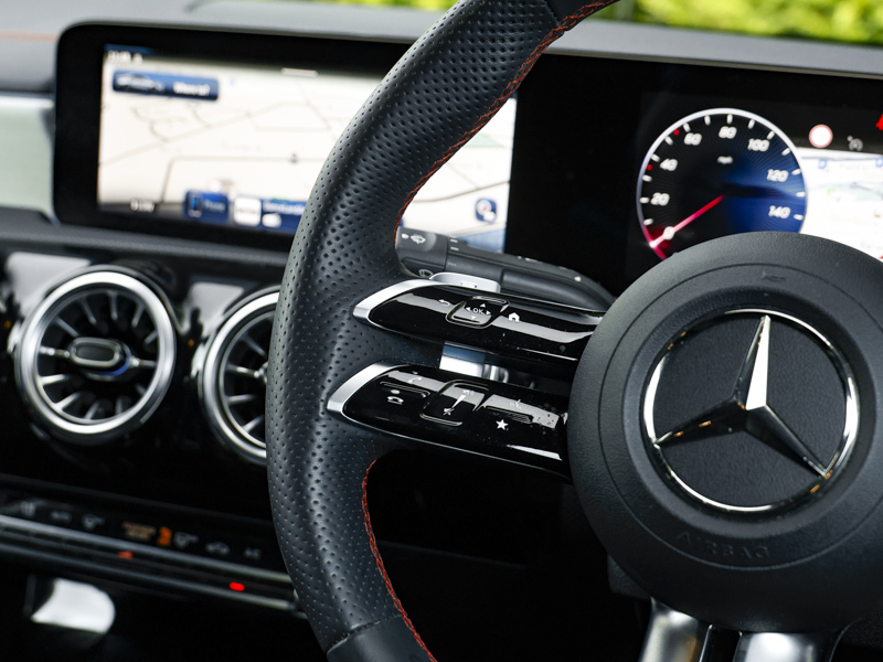Mercedes-Benz CLA Class 1.3 Cla180h Mhev Sport Edition Coupe Hy White #10