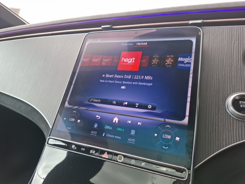 Mercedes-Benz EQE 300 180Kw Amg Line Premium Plus 89Kwh Grey #11