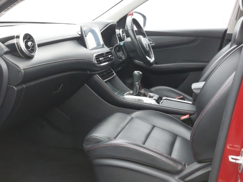 MG HS 1.5 T-gdi Excite Red #5