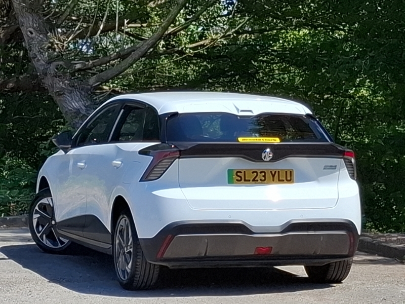 MG MG4 125Kw Se Ev 51Kwh SL23YLU White #2