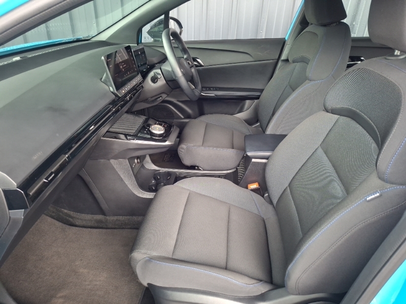 MG MG4 150Kw Se Ev Long Range 64Kwh FV23HPZ Blue #5