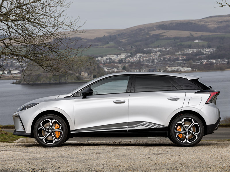 MG MG4 320Kw Xpower 64Kwh MG4XS Silver #5