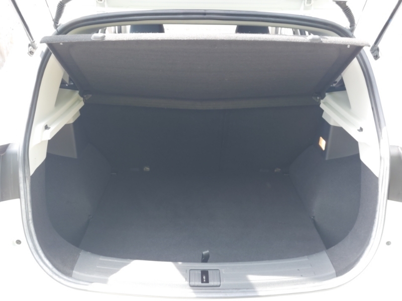 MG ZS 1.0 T-gdi Limited Edition Suv Euro White #18
