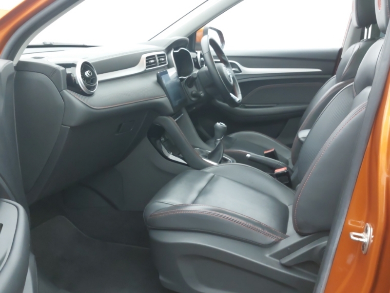 MG ZS 1.0T Gdi Exclusive SM72NTE Orange #5