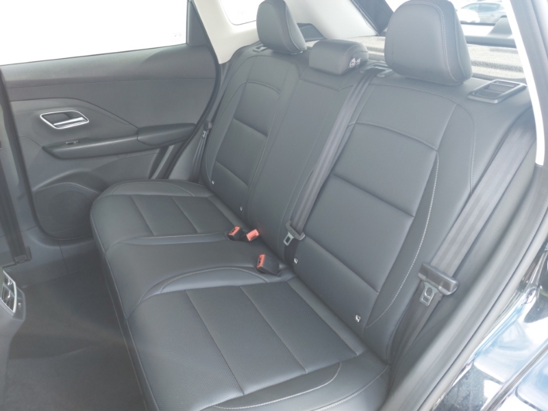 MG ZS 1.5 Hybrid Trophy Black #6