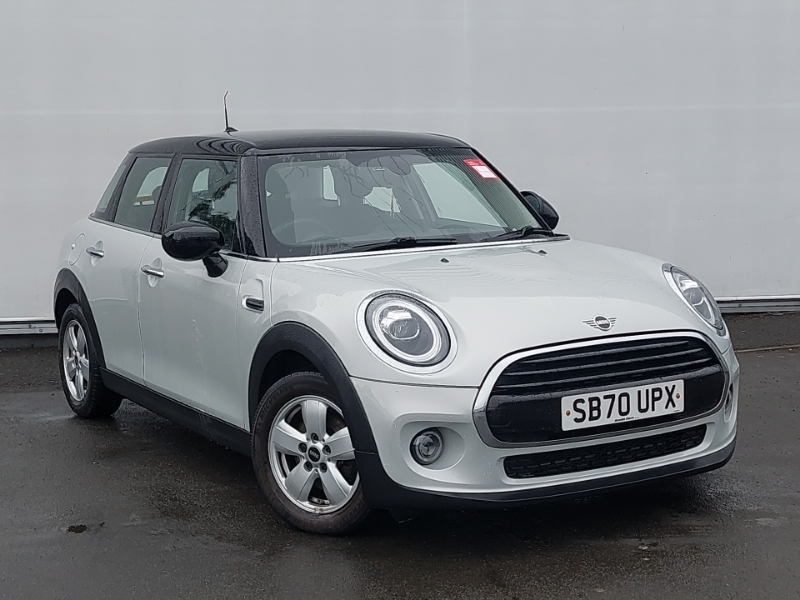 Mini Hatch 1.5 Cooper Classic II SB70UPX Silver
