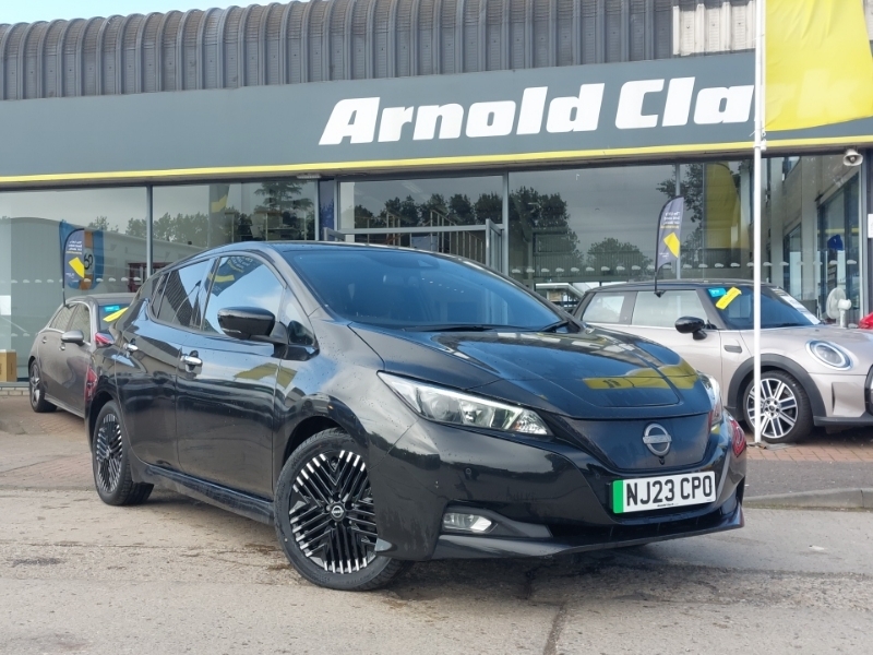 Nissan Leaf 110Kw N-connecta 40Kwh Black