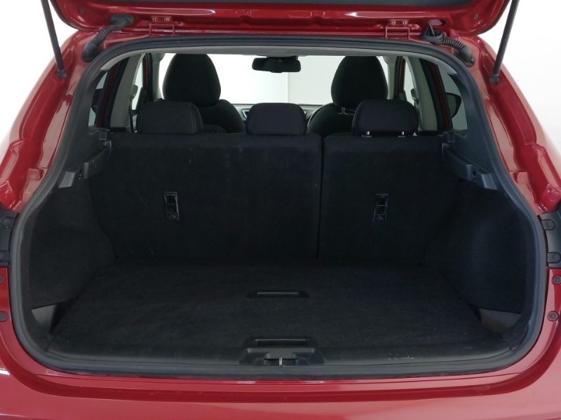 Nissan Qashqai 1.5 Dci N-connecta Euro 6 Ss  #18