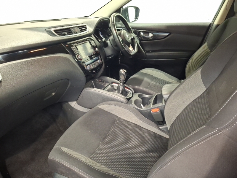 Nissan Qashqai 1.3 Dig-t Acenta Premium Blue #5