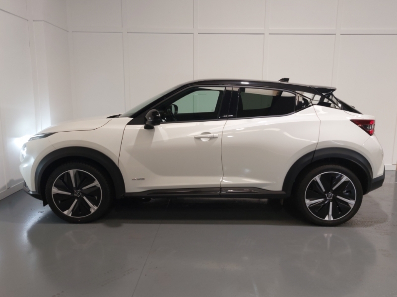 Nissan Juke 1.6 Hybrid Tekna White #4