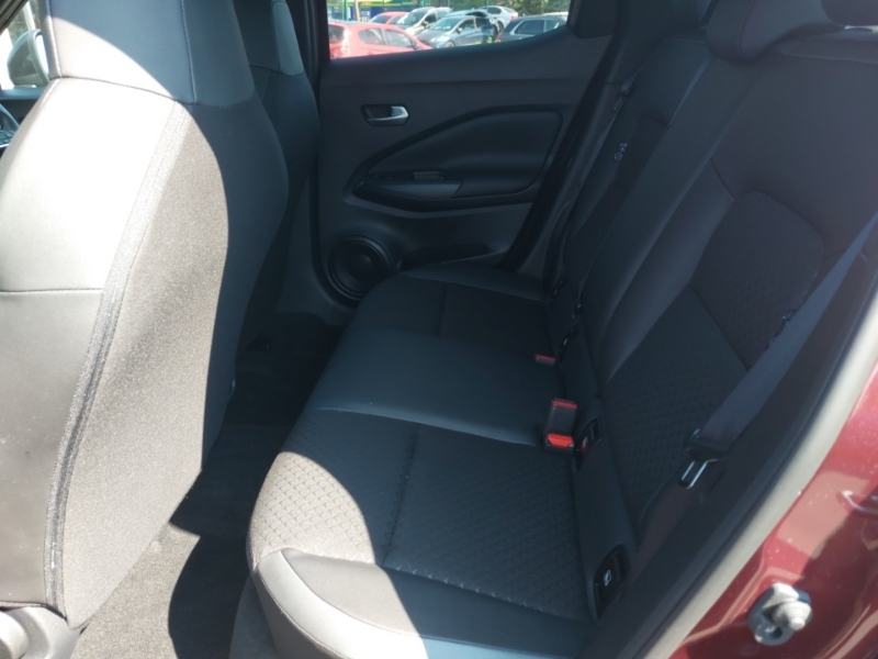 Nissan Juke 1.6 Hybrid N-connecta Red #6