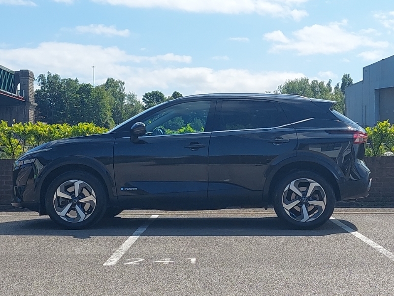 Nissan Qashqai 1.5 E-power N-connecta Black #4