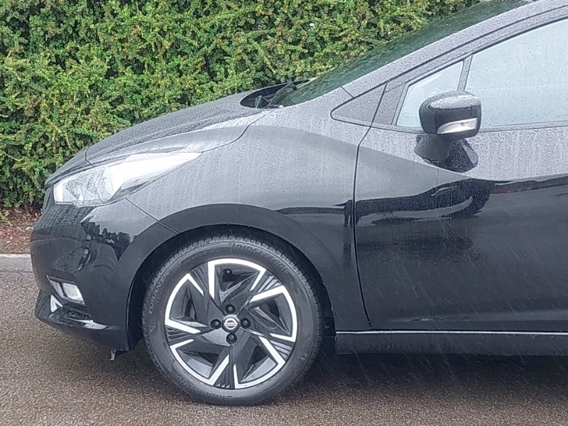 Nissan Micra Ig-t N-sport Apple White #19