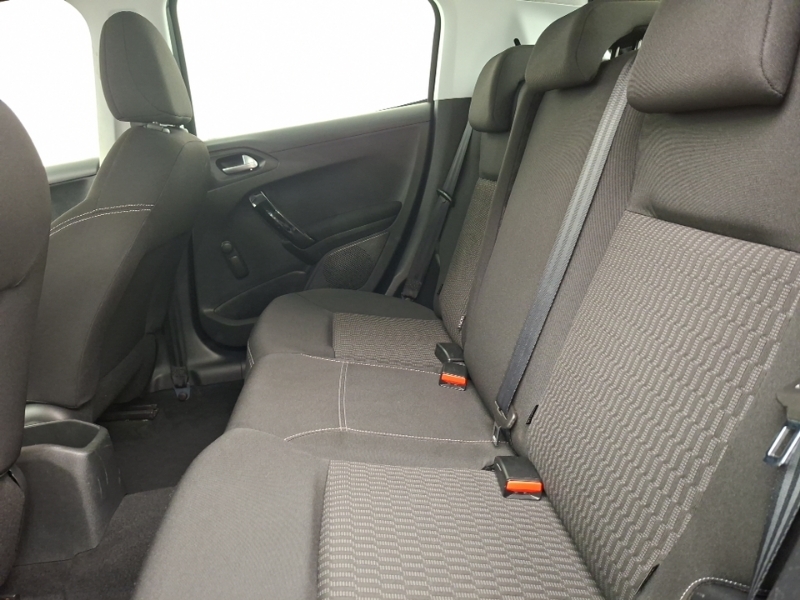 Peugeot 208 1.2 Puretech Xs-lime Black #6