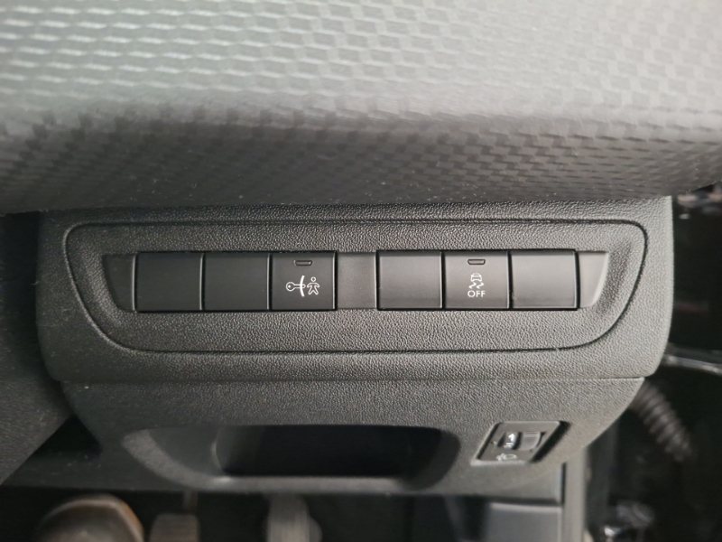 Peugeot 208 1.2 Puretech Allure Eat Euro 6 Ss Grey #16