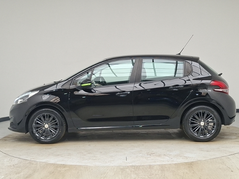 Peugeot 208 1.2 Puretech Xs-lime Black #4