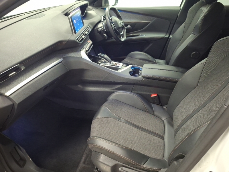 Peugeot 3008 1.6 Puretech 180 Gt Line Eat8 White #5