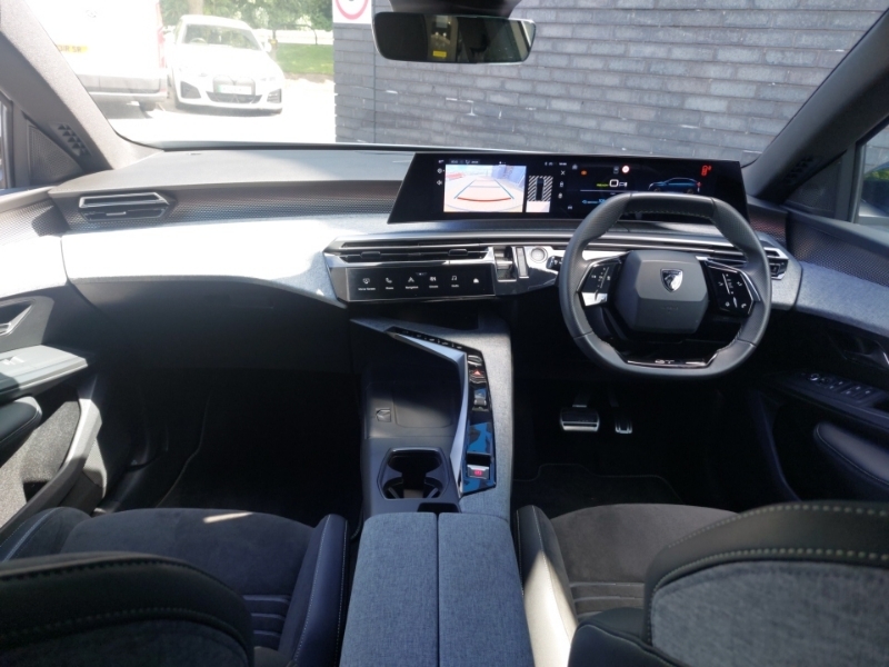 Peugeot 3008 157Kw Gt 73Kwh White #3
