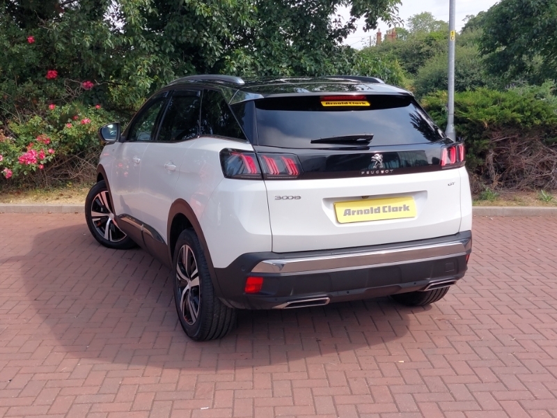 Peugeot 3008 1.2 Hybrid 136 Gt E-dsc6 White #2