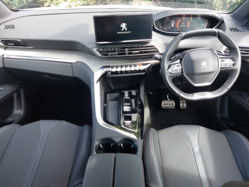 Peugeot 3008 1.2 Hybrid 136 Gt E-dsc6 White #3