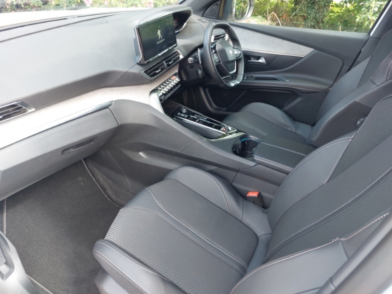 Peugeot 3008 1.2 Hybrid 136 Gt E-dsc6 White #5