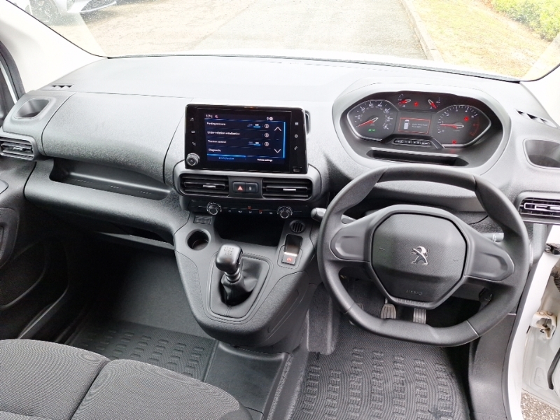 Peugeot Partner 1000 1.5 Bluehdi 100 Professional Prem Van 6 Spd White #3
