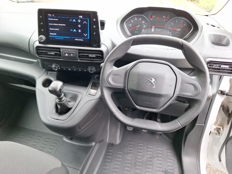 Peugeot Partner 950 1.5 Bluehdi 130 Asphalt Premium Van Eat8 White #8