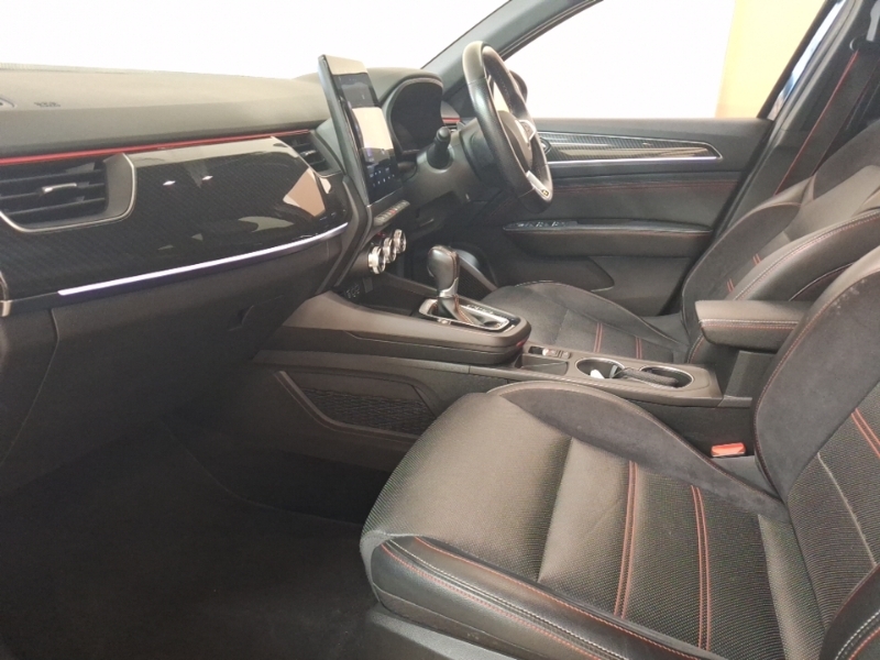 Renault Arkana 1.6 E-tech Hybrid 145 R.s. Line Black #5