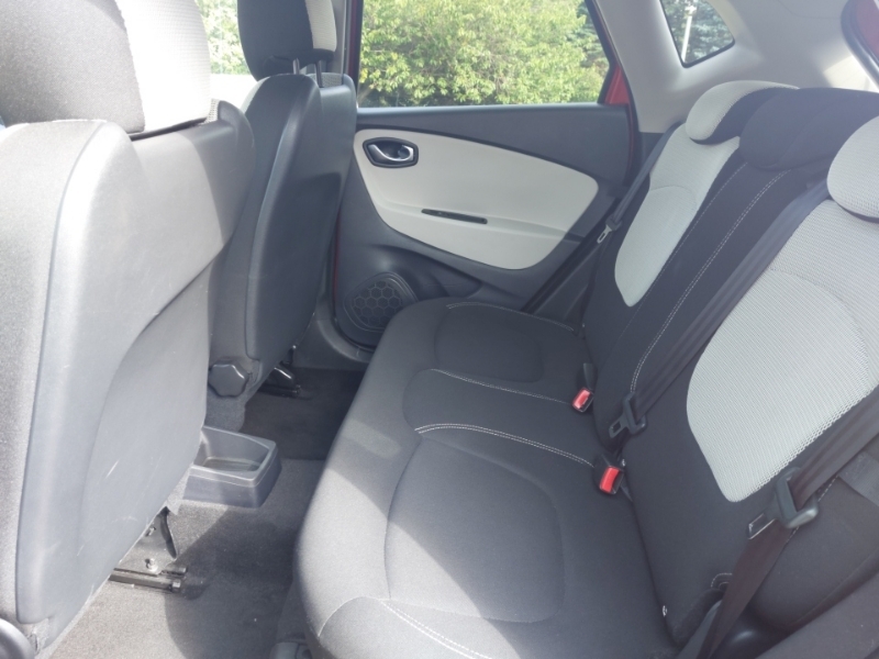 Renault Captur 1.5 Dci 90 Iconic HS19VZE Red #6